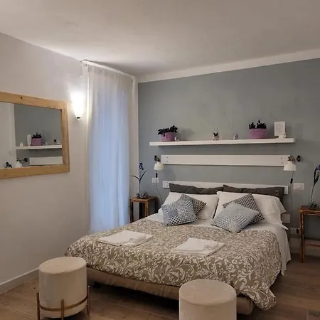 Affittacamere Centro 게스트하우스 3*